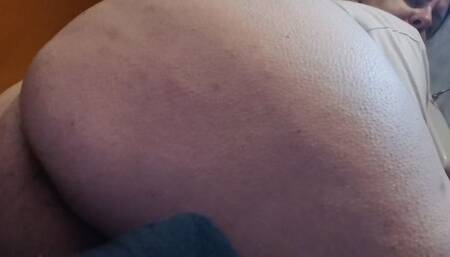 Very smelly big farts on the toilet all for you 720HD