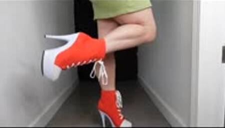 Calves Flex in Red and White Lace up Ankle Boots MP4 640