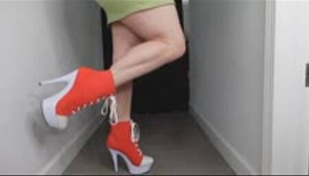 Calves Flex in Red and White Lace up Ankle Boots WMV 720