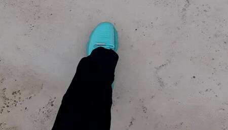 Falling down with Roller Blade