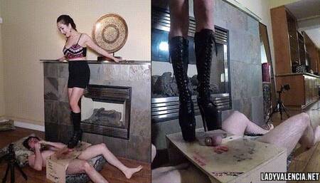 Split Screen Boot Ball Trampling