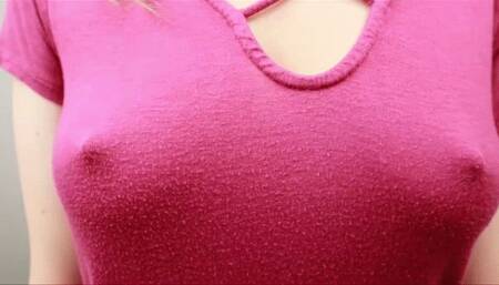 T-Shirt Nipple Tease