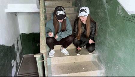 043rb sweet drool! Princess Bertie Rebecca Boot Licking Sneaker Fetish Smoking Spitting pov [mov]