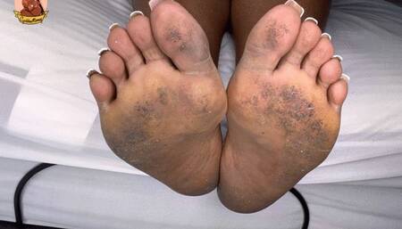 Big Dirty Ebony Feet by GoddessMonay