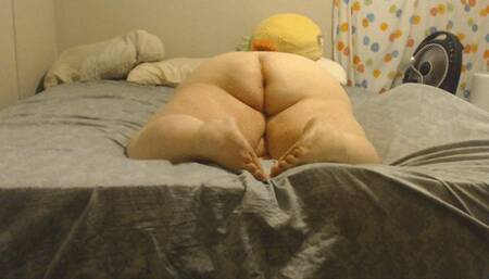 Farting SSBBW Housewife 2 AVI