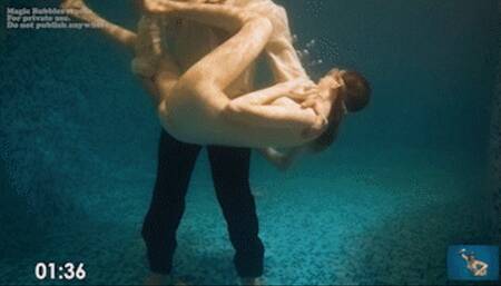 618-2 Lara and Aoro_ Naked underwater learning