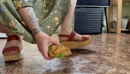 delicious sandwich and my powerful sandals mpg