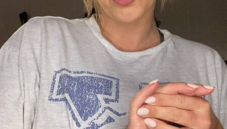 Sweaty armpit worship