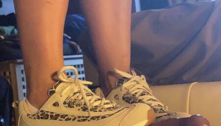 SKECHERS UNO print shoejob on cockbox