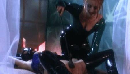 Mistress Demands An Orgasm From Her Slave (MP4)