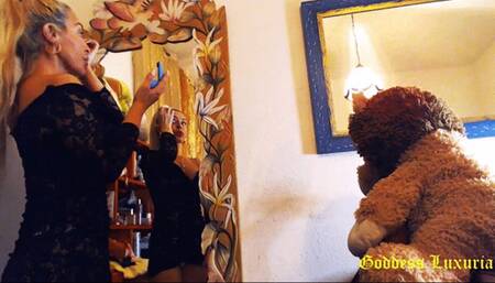 SPITTING AND MAKEUP mwv