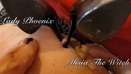 Nipple VS Heels - Capezzoli contro tacchi