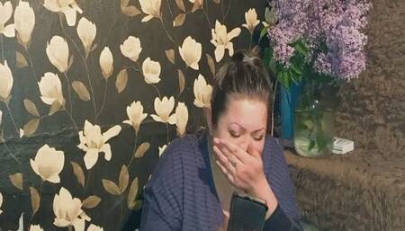 Cleaning the nose after allergies MP4(1280*720)HD