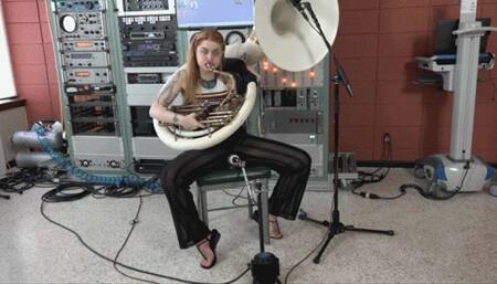 Jasper Tries Out the SousaVibe (MP4 - 1080p)