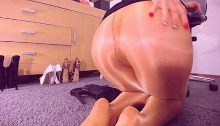 Episode 62 Ass JOI (Jerk off instructions), Wolford Neon 40 suntan shiny pantyhose - nylon ass, nylon feet, nylon soles, nylon toes tease