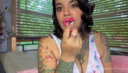 Lipstick Lover MommyDomme Day Kisses