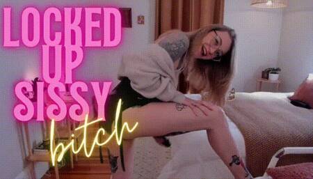 Locked Up Sissy Bitch Strapon