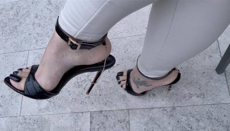 Drinking tea and teasing you - Goddess Grazi (MP4-HD 1080p)