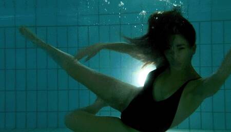 Mimelle Pool Time 2018