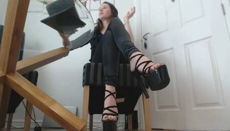 Get Under My Heels loser (AVI)