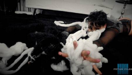 Goddess Fina Dungeon After Midnight HD 720p MP4