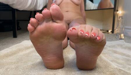 Naked, Oily Feet JOI