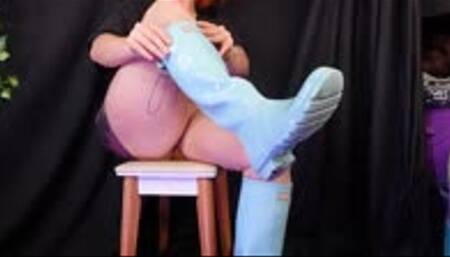 Legs and Calves REALLY STUCK in new Wellie Boots! MP4 1080