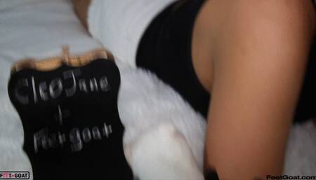 Big Sausage Pizza Delivery Footjob with Size 11 Feet Cleo Jane ending in a huge load cum on soles!