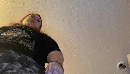 Giantess Discovers Michael, the Shoe Tiny (Part 1 of Shoe Tiny)