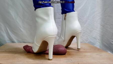 RUTHLESS SAIYAN GODDESS DESTROYS YOUR BALLS [CLOSE-UP][3 OF 14 MIN]