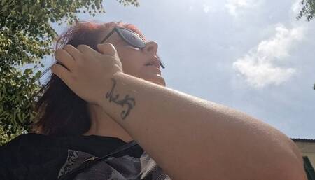 Sneezing in the square with a lot of wind 1080HD