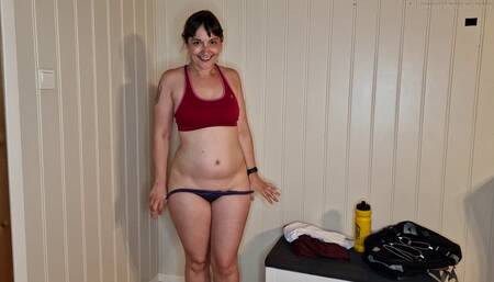 Gym Girl's Sweaty Panties (Smell, Taste & a HJ) - 720p MP4