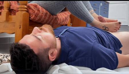 BEST SELLER LANA NOCCIOLI The Wicked Mistress - Soles on Face HANDJOB After a Punishment Foot Worship