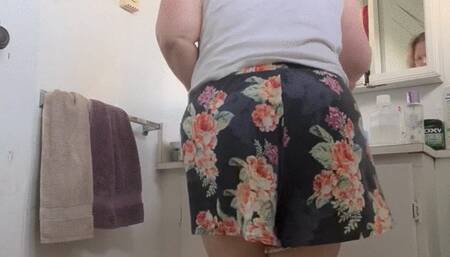 Cheating gf suffers the wrath of nasty ass