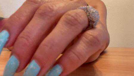 Restaurant Boobs JOI