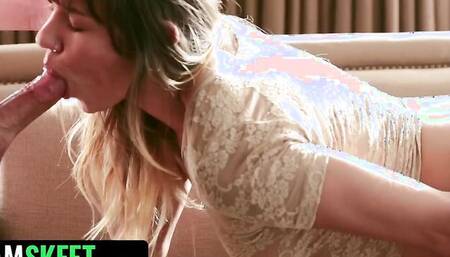 Juicy girl and her partner are lovemaking in the morning