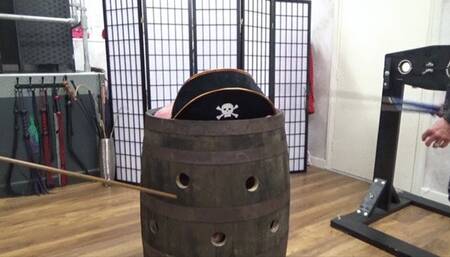 Caning games with the pirate