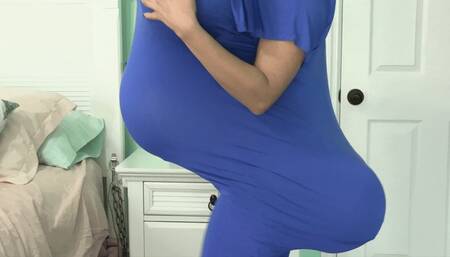 Gia Love Eats Magic Gum & Grows Huge Boobs, Belly, & Booty (HD 1080p WMV)