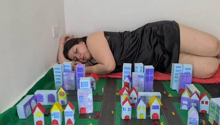 Giantess Alice fucking a city