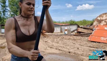 Hammer training: Dolly and her personal trainer, Kim