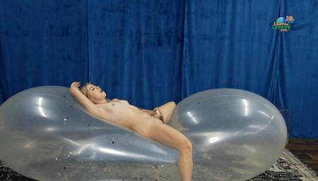 Princess' First Masturbation-On a MOAB 4K (3840x2160)