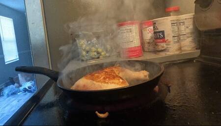 Giantess Cooking Teenie On Stove POV 1080