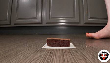 Lady Vi Top Tease Brownie Stomp