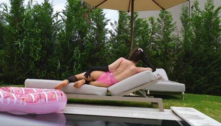 Feet Tease Nylon Holidays