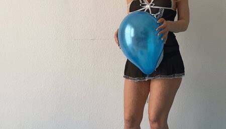 summer offer , Nails pop balloon