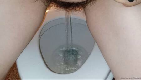 Fourth Bushy Desperate Pees in My Favorite Laundromat HD