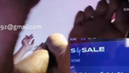 Lolas Laptop Giantess Foot Fetish while you spy on her soles