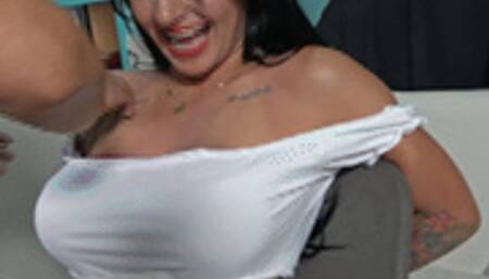 Laura VS Diana 1 - Diana Tickled (wmv)