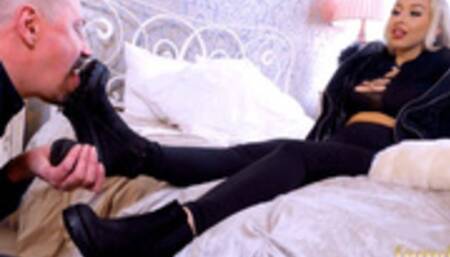 My dirty boots are now being thoroughly licked clean ( Boot Worship with Goddess Sheila ) - 4K UHD MP4