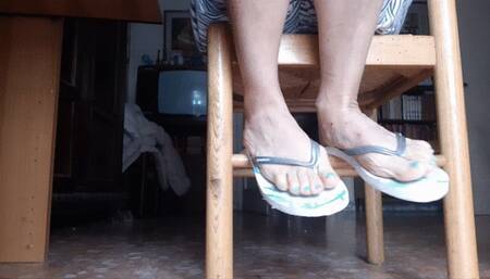 THOSE CUTE FLIP FLOPS RIGHT IN YOUR FACE